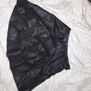 Leather skirt